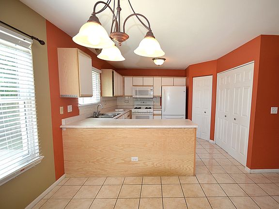 2nd image of 201 Pinehurst Dr