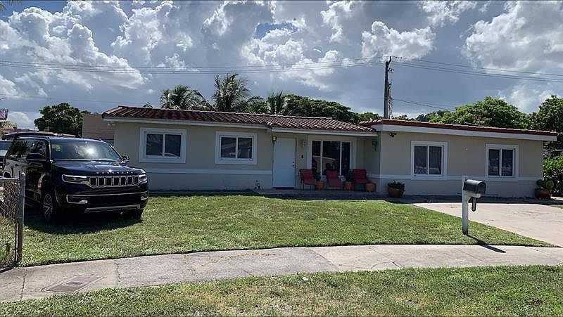 1st image of 16820 NW 54th Ave