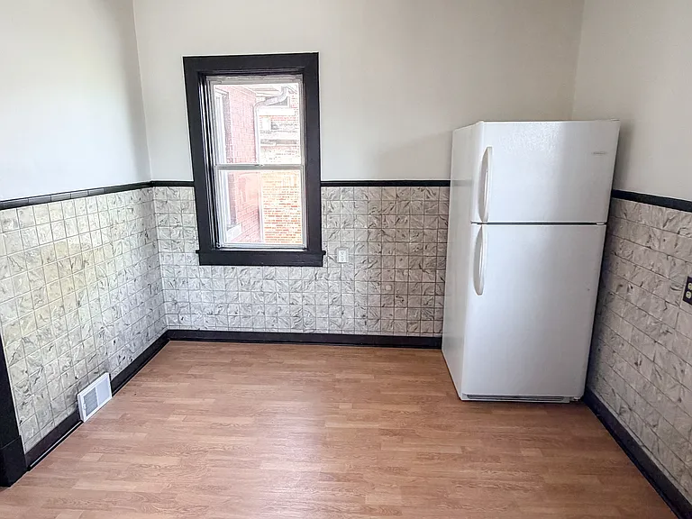 309 N Diamond St #2 — Photo 2