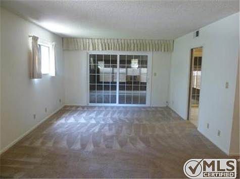 5th image of 7951 Variel Ave