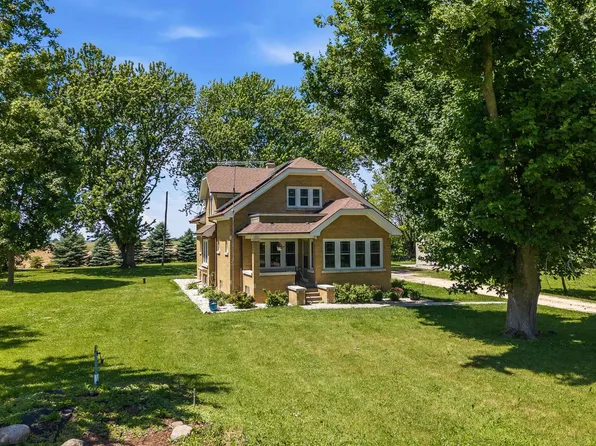 N4779 State Road 67, Iron Ridge, WI 53035