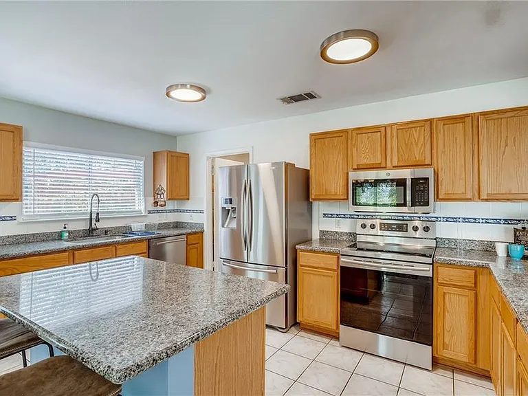 1020 Skylark Hill Ln — Photo 19