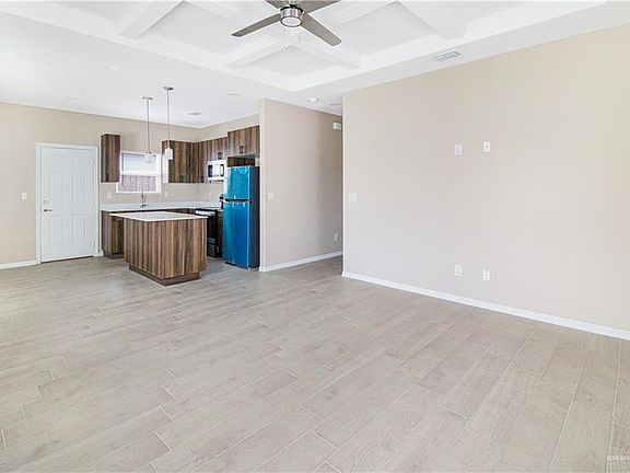 3rd image of 3005 W Driftwood Ln #4
