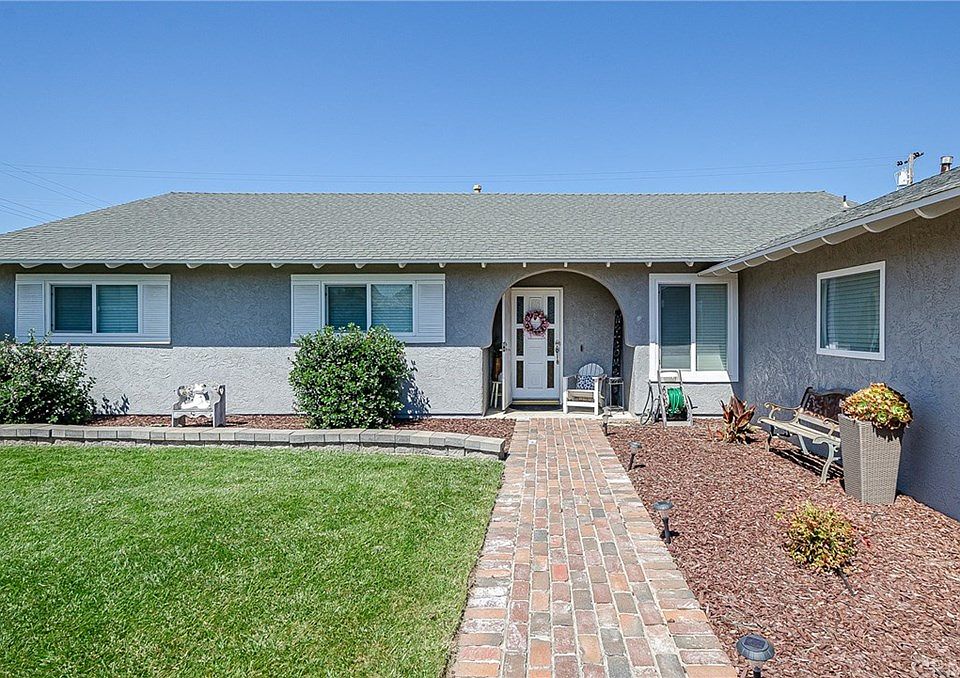1st image of 3665 Lakeview Ct