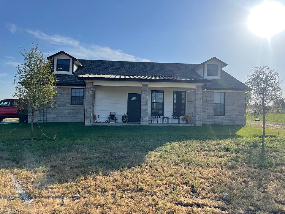 213 Private Road 107, Blum, TX 76627 MLS 20404439 Zillow