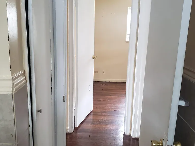 5351 Hipp St — Photo 15