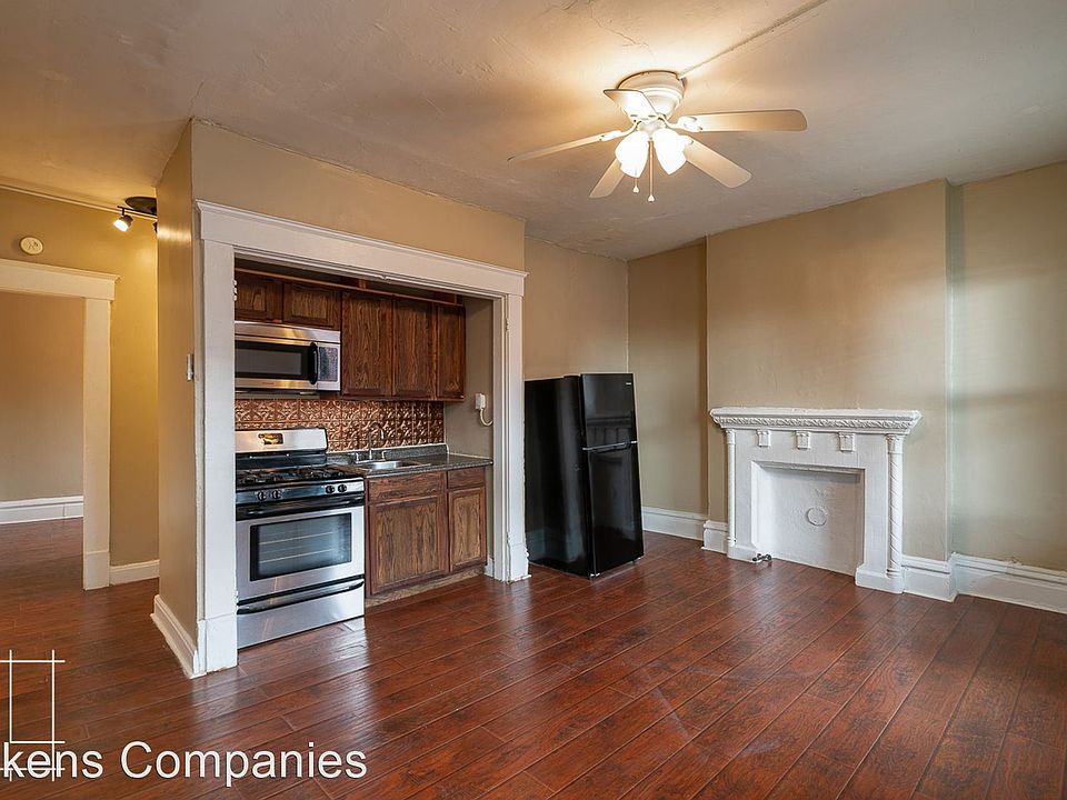 1st image of 1188-1190 N High St #1