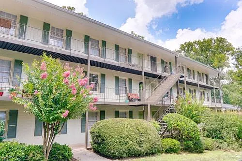 Greenwood Apartments