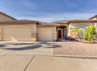 870 N Bullmoose Dr, Chandler, AZ 85224
