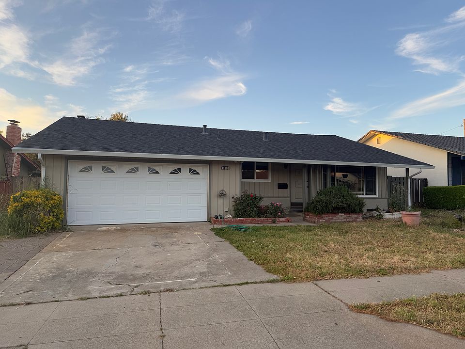 1st image of 41686 Joyce Ave