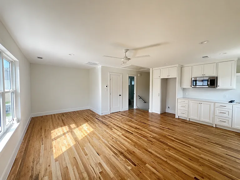 3303 Homer St — Photo 40