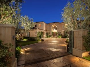 10 Fair Hbr, Newport Beach, CA 92657