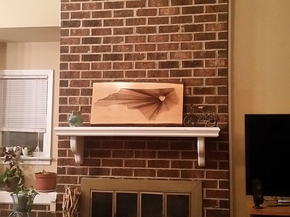 3rd image of 107 Lisa Ln