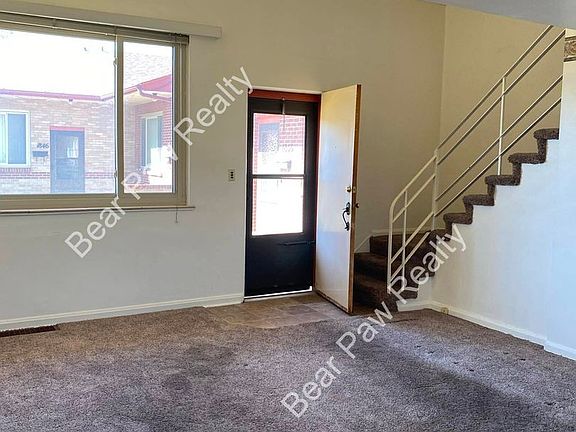 5th image of 185X Crook Ave #1852