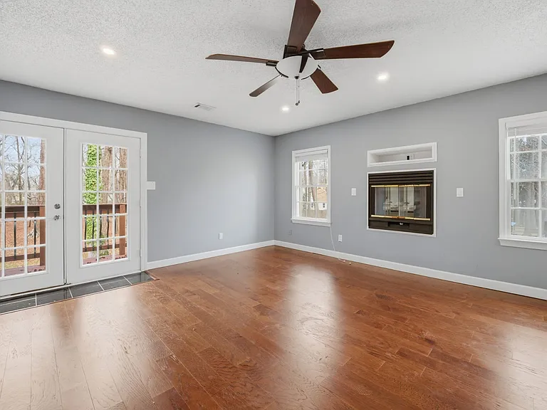 956 Copper Stone Cir — Photo 15