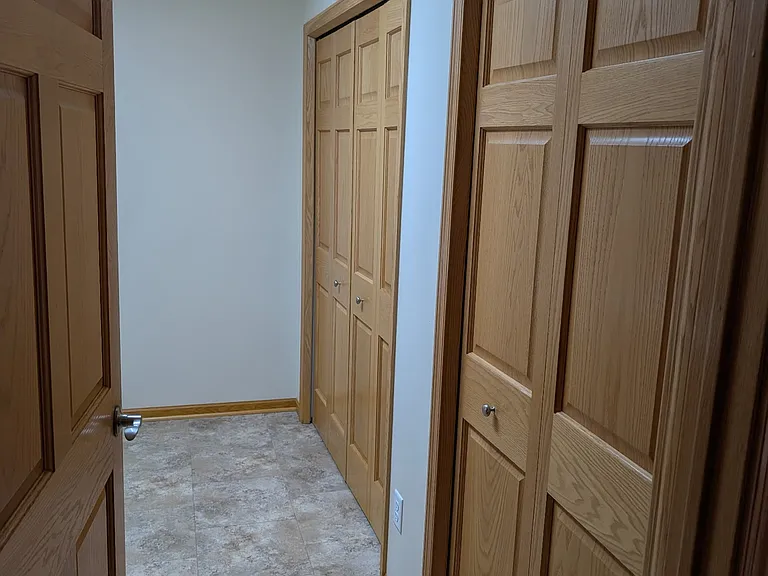 5518 Lachman Ave NE — Photo 24