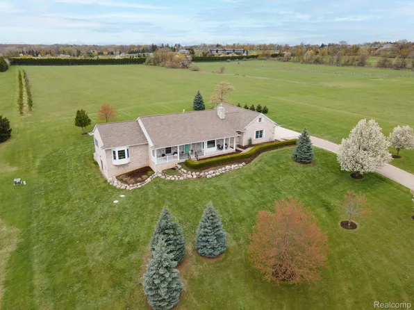 4846 Sheldon Rd, Rochester, MI 48306