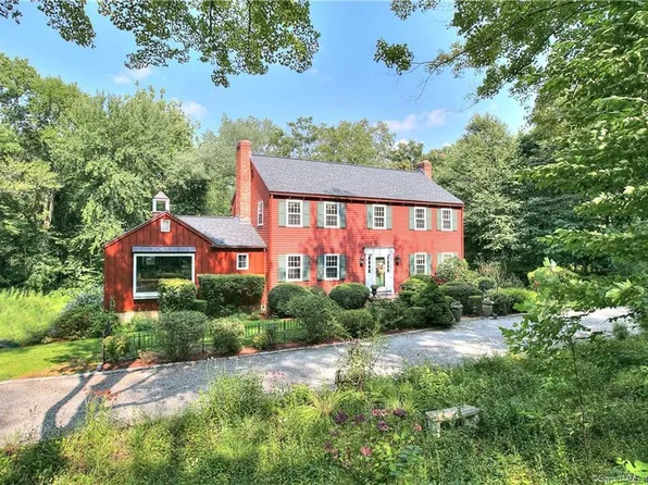 96 Morehouse Road, Easton, CT 06612