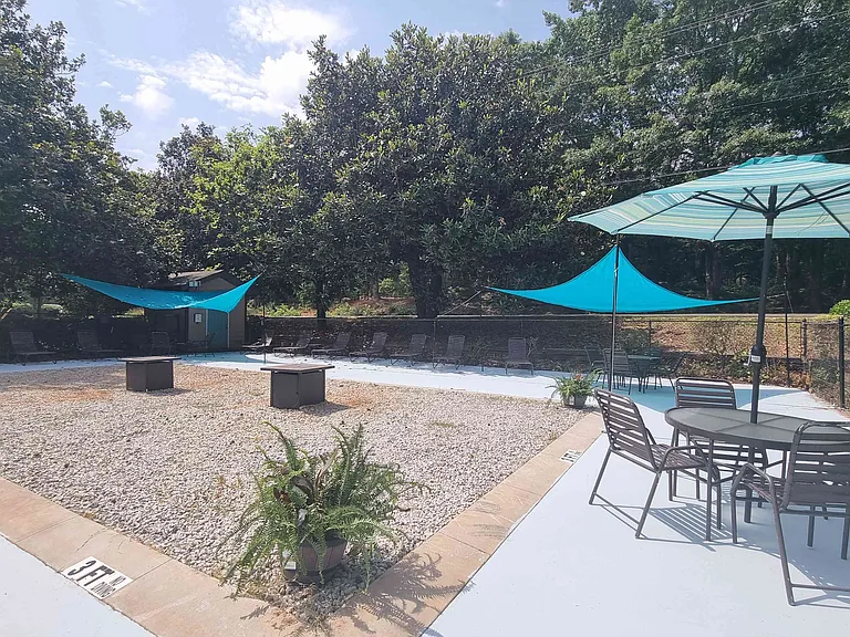 outdoor lounge and bbq area