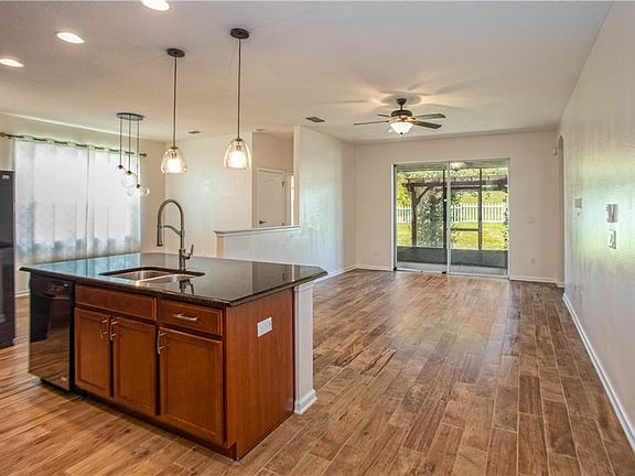 4th image of 2341 Natoma Blvd