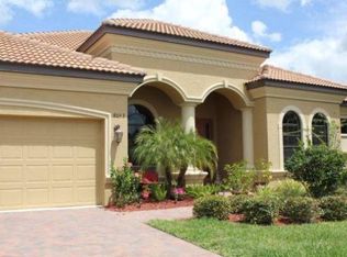 8043 36th Street Cir E, Sarasota, FL 34243