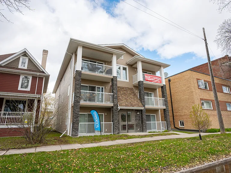 515 McMillan Ave #2 — Photo 30