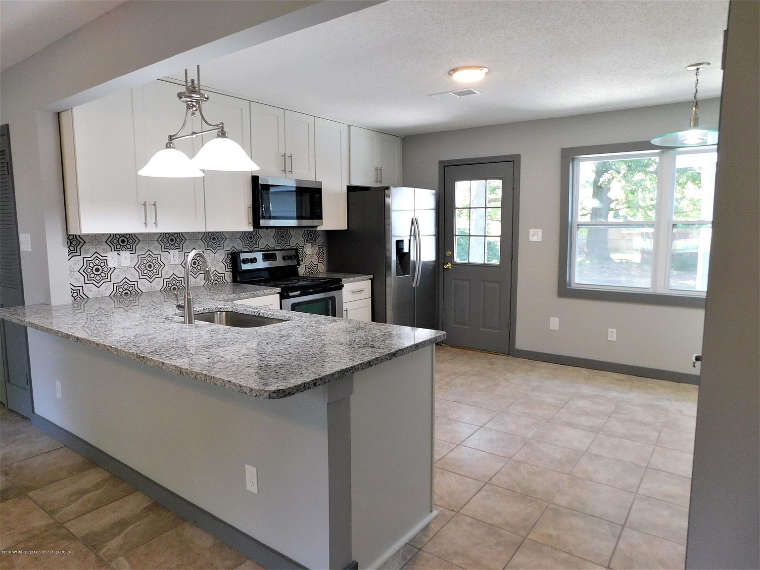 230 E Oak Grove Rd, Hernando, MS 38632 Zillow