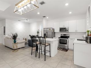 Pine Isle, Homestead, FL 33033