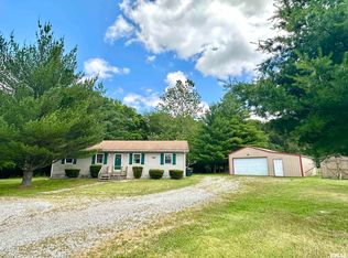 3840 Bernard Rd, Centralia, IL 62801