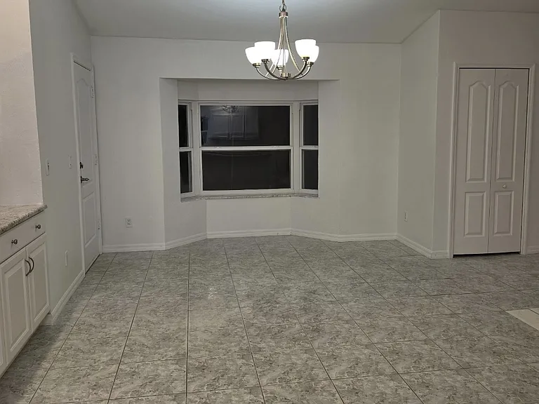 11 Sweetbay Dr — Photo 7