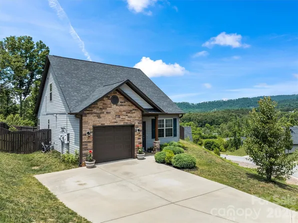 115 Water Leaf Dr, Weaverville, NC 28787