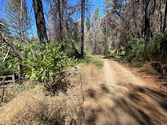 3rd image of 27 Broken Springs Rd
