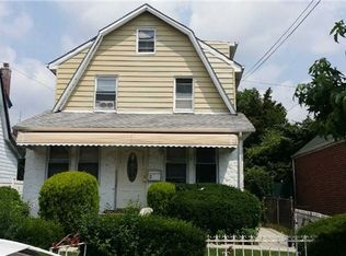 20709 109th Ave, Queens Village, NY 11429