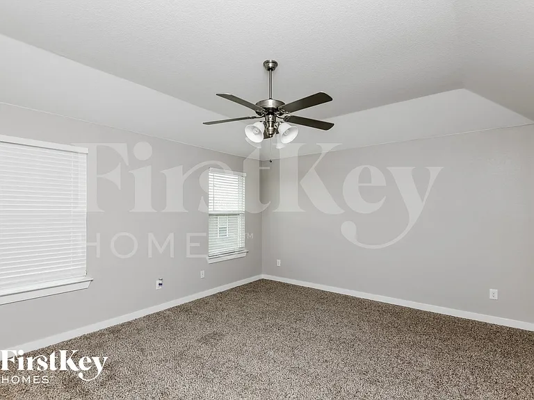 3611 Rio Blanco Dr — Photo 8