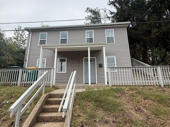 211 Oxford Ave