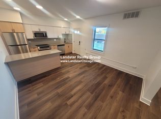 1233 Chicago Ave APT 6, Evanston, IL 60202