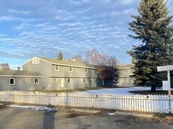 1901 Mary Ann St, Fairbanks, AK 99701