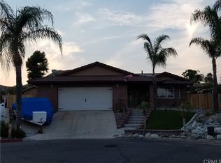 23571 Brook Dr, Canyon Lake, CA 92587