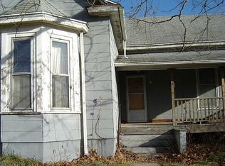 814 Center St, Fulton, MO 65251
