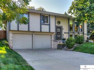 7111 Highland Blvd, Omaha, NE 68138