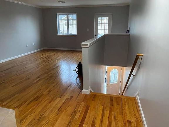 3rd image of 143 Prentiss Ave #2
