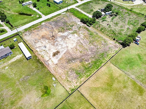 4th image of 8572 Houston Rd