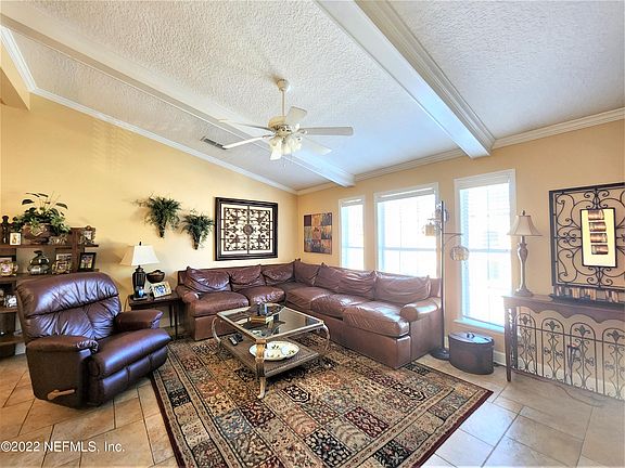 2nd image of 76 Jardin De Mer Pl #76
