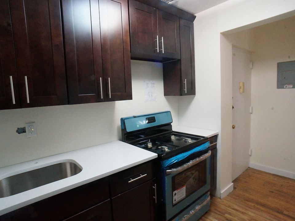 1st image of 818 Bergen St #2900