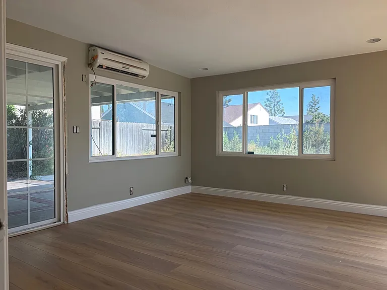 18708 Mandy St — Photo 17