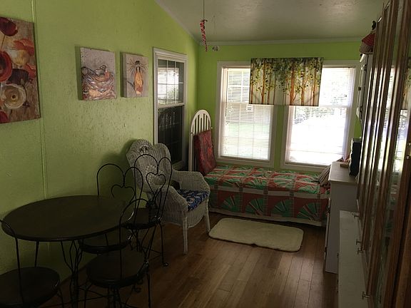 5th image of 378 Justin Ln