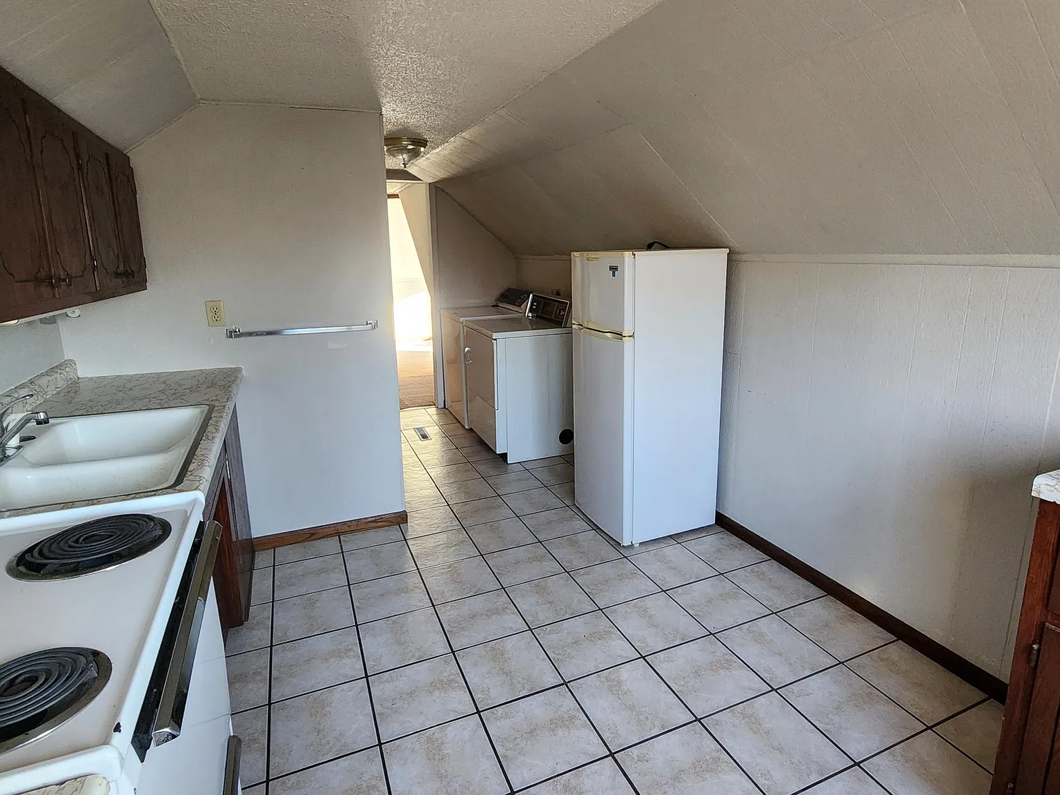 1 bed, $750 — Photo 3