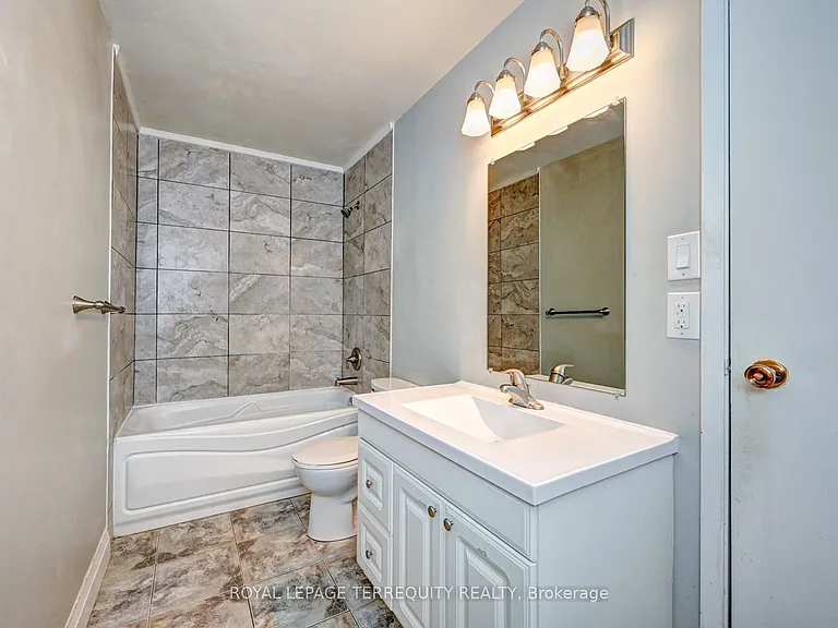 276 Eiwo Ct #307 — Photo 25