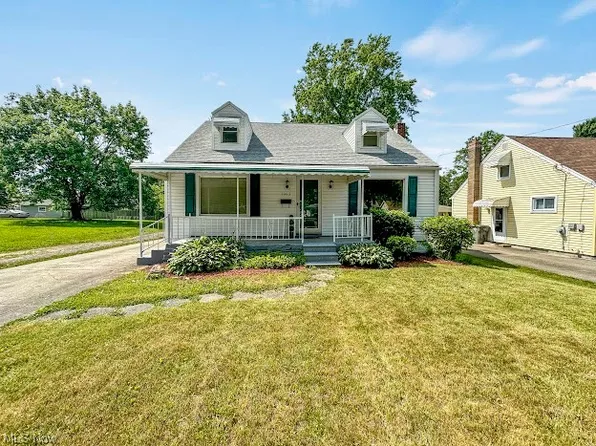1963 Brownlee Ave, Youngstown, OH 44514