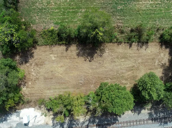 0 W 11th Hwy, Daingerfield, TX 75638